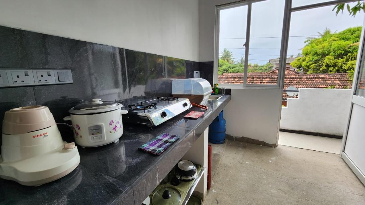 E Seven House Acomodação com café da manhã Dikwella Exterior foto